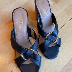 Aerosoles Chunky Heel Black Sandals - Never Worn - NEW - Size 7.5